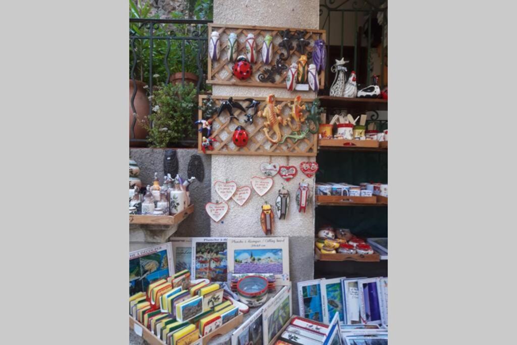 Lou paradiú du verdon Allemagne-en-Provence Extérieur photo